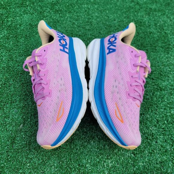Hoka One One Clifton 9 - Women's running shoes - Size 10B - Picture 8 of 11